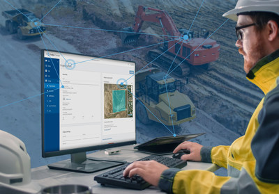 A construction worker using the Trimble Jobsite Connectivity Bundle